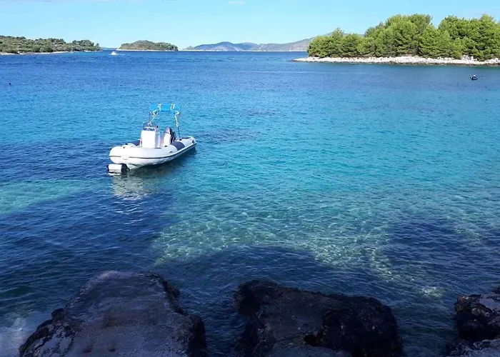Apartament In Okrug Gornji With 1 Trogir