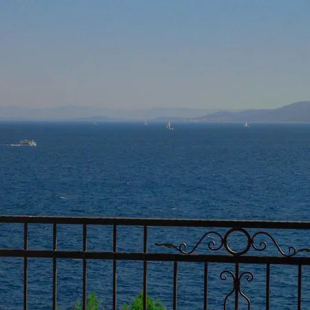 Appartement In Okrug Gornji With 1 Trogir
