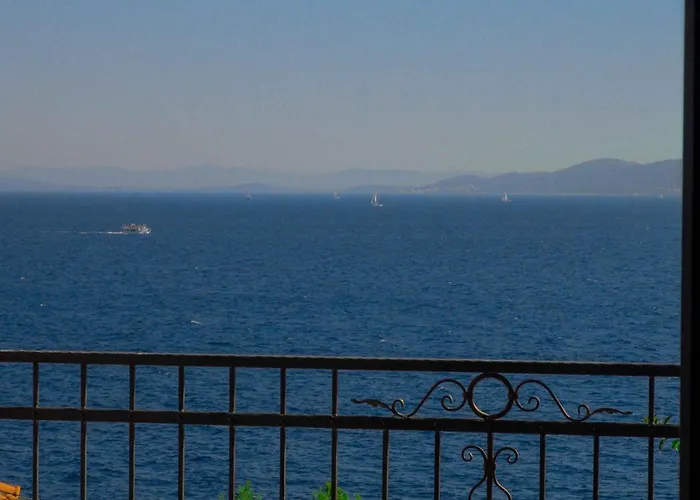 Appartement In Okrug Gornji With 1 Trogir