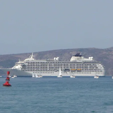 Apartmán In Okrug Gornji With 1 Trogir